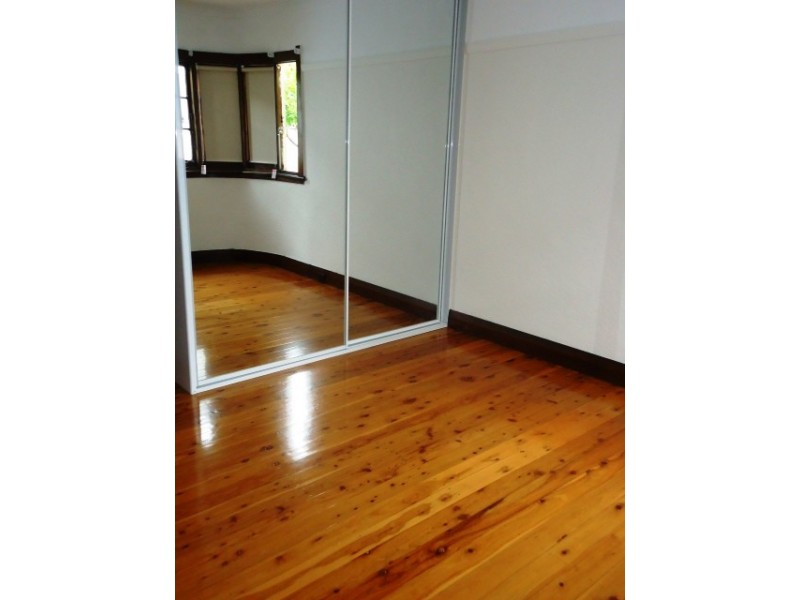 5 Rose Avenue, Bexley NSW 2207