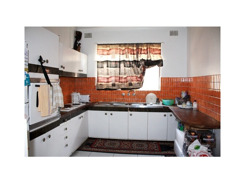 1/25-27 Myers Street, Roselands NSW 2196