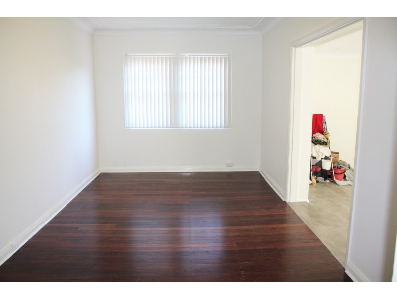 9 Pacific Street, Kingsgrove NSW 2208