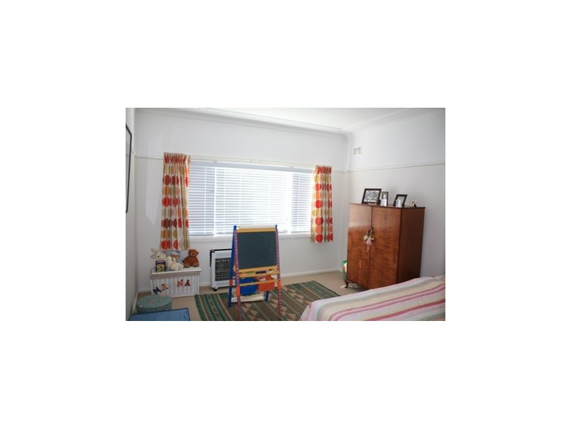 31 Chamberlain Road, Bexley NSW 2207