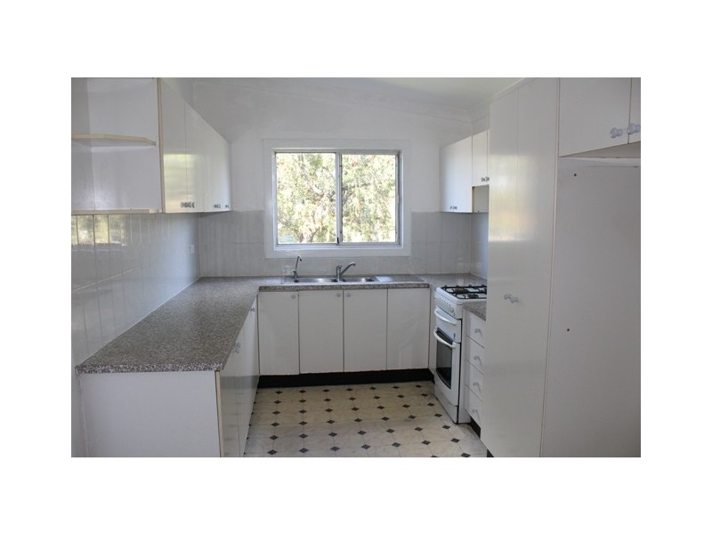 41 Legge Street, Roselands NSW 2196