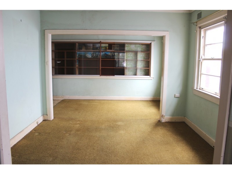 16 Bobadah Street, Kingsgrove NSW 2208