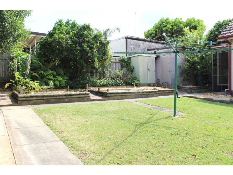 16 Bobadah Street, Kingsgrove NSW 2208