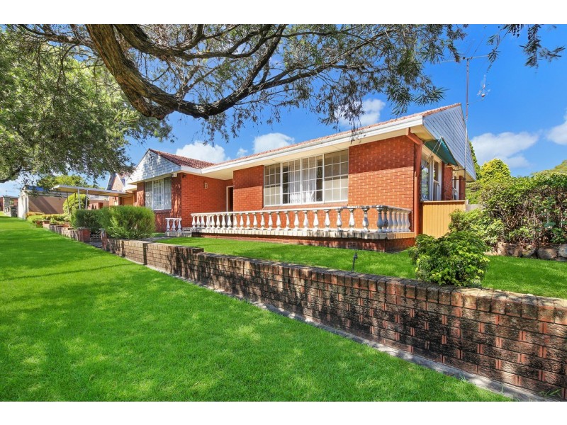 2 Oatley Street, Kingsgrove NSW 2208