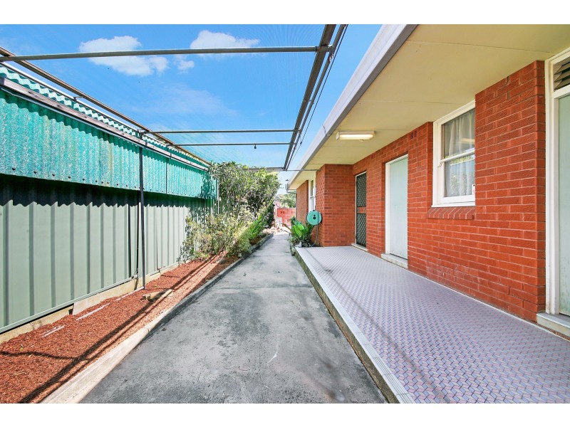 2 Oatley Street, Kingsgrove NSW 2208