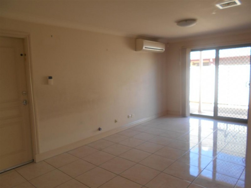 2/22 John Street, St Marys NSW 2760