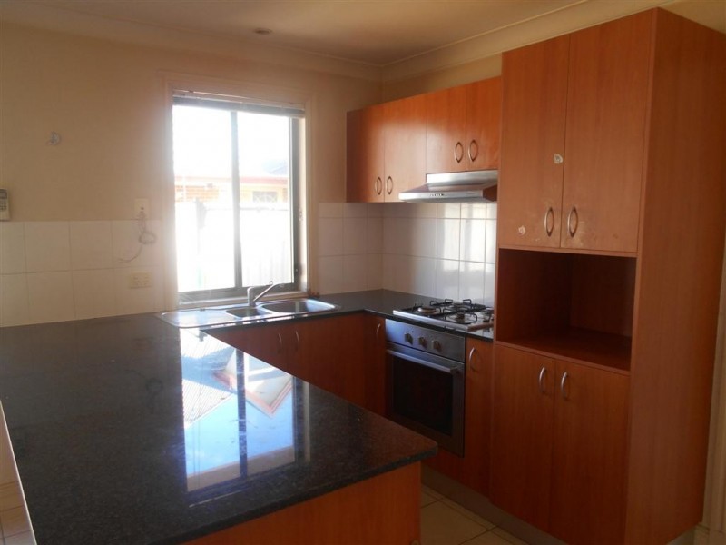 2/22 John Street, St Marys NSW 2760