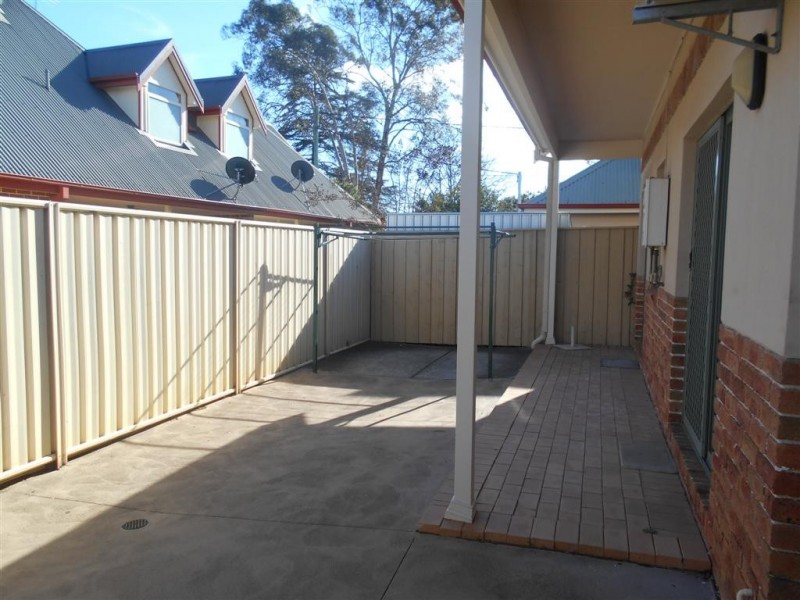 2/22 John Street, St Marys NSW 2760