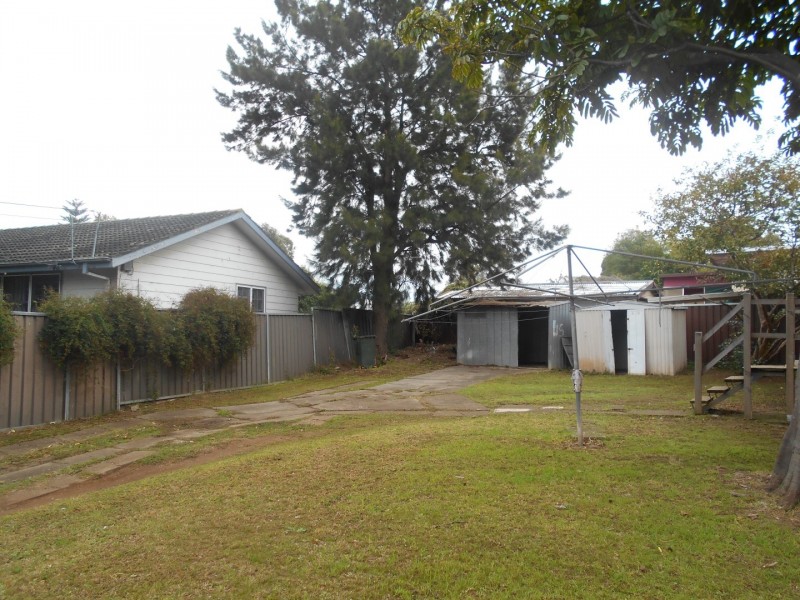 1 Sorensen Crescent, Blackett NSW 2770