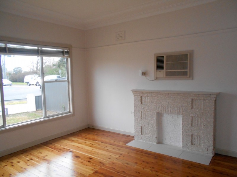 61 Pages Road, St Marys NSW 2760