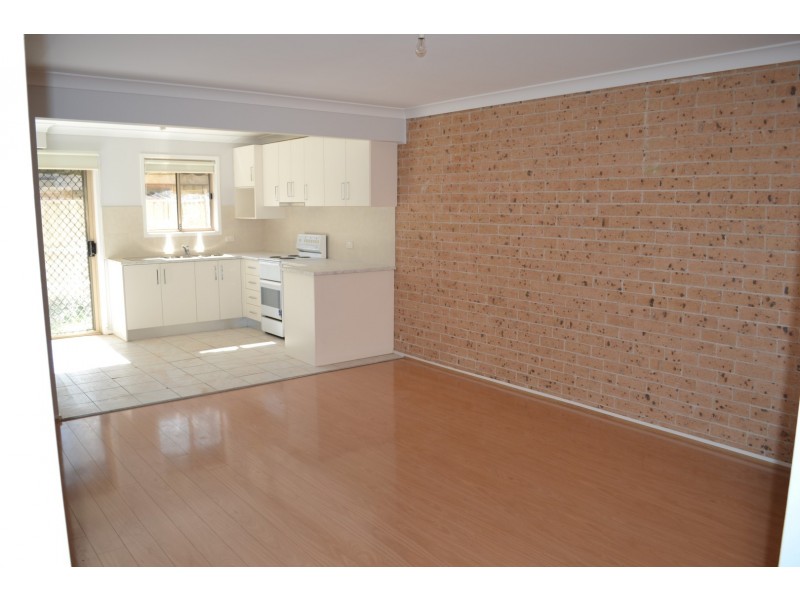 16/3 Cosgrove Crescent, Kingswood NSW 2747