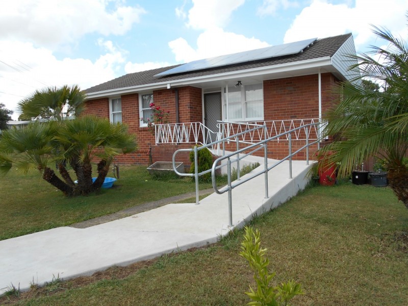 41 Moresby Crescent, Whalan NSW 2770