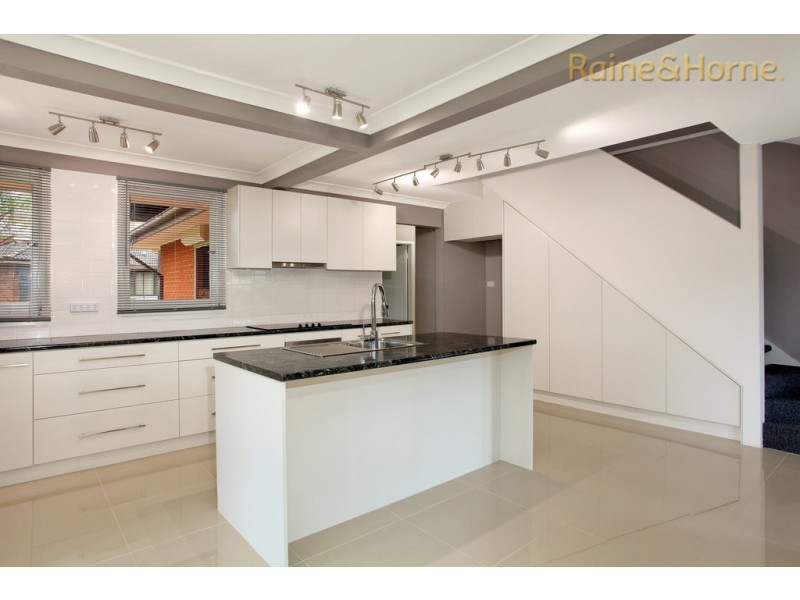 9 Wallis Place, Willmot NSW 2770