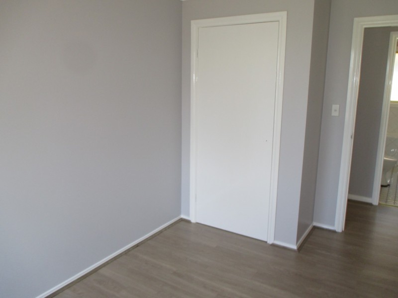 2 Whitcroft Place, Oxley Park NSW 2760