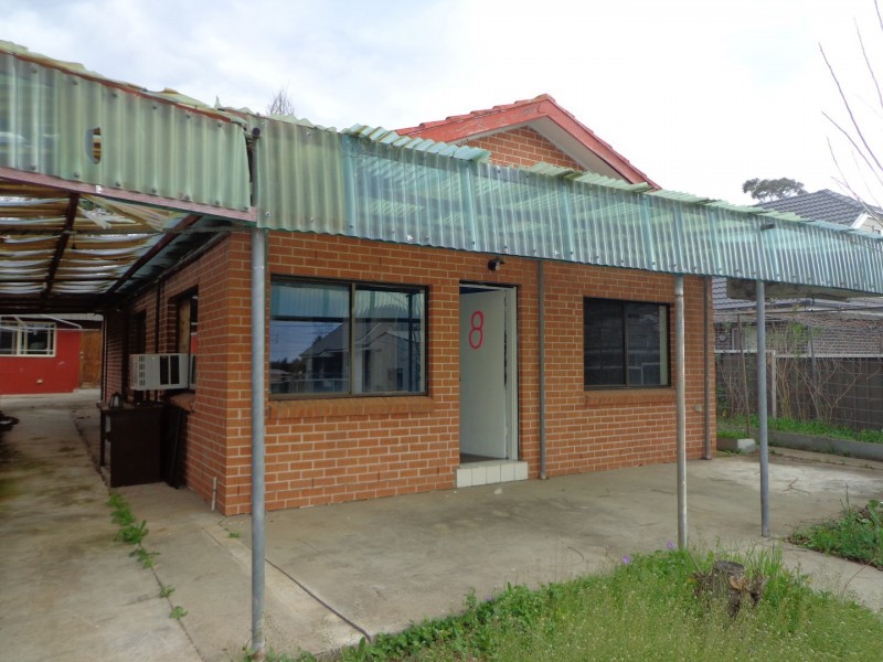 8 Brisbane Street, Oxley Park NSW 2760