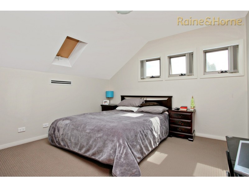 1/60 Brisbane Street, Oxley Park NSW 2760