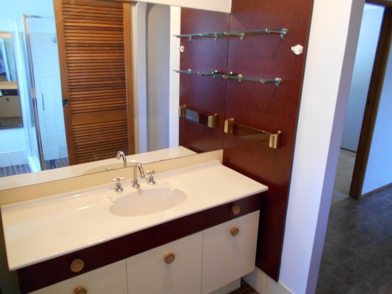 165 Banks Drive, St Clair NSW 2759