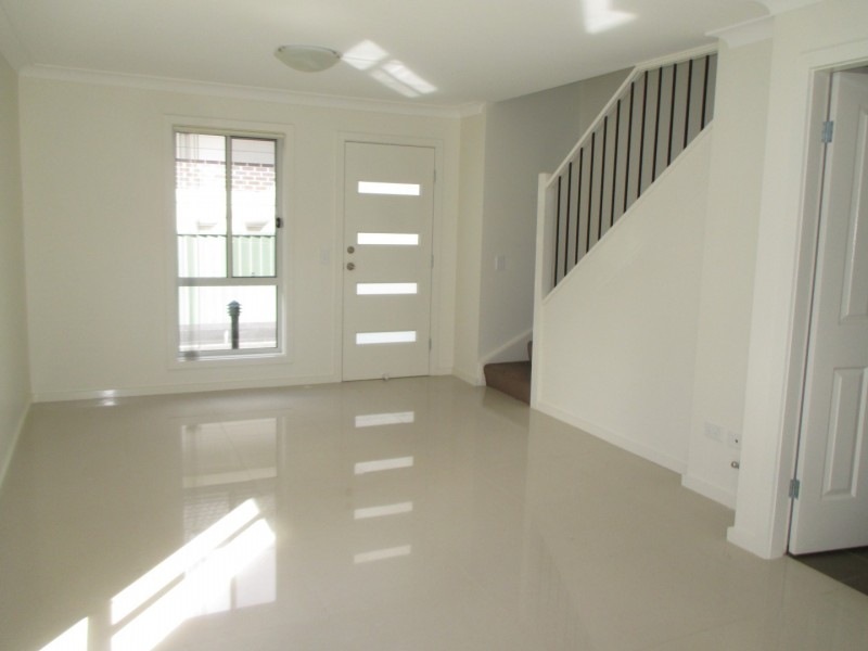 4/6 Braddon Street, Oxley Park NSW 2760