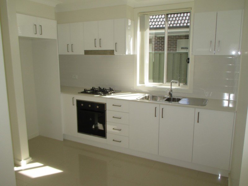 4/6 Braddon Street, Oxley Park NSW 2760