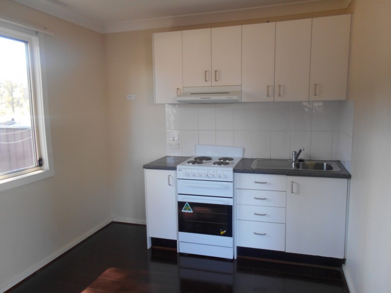 20A Lucena Crescent, Lethbridge Park NSW 2770