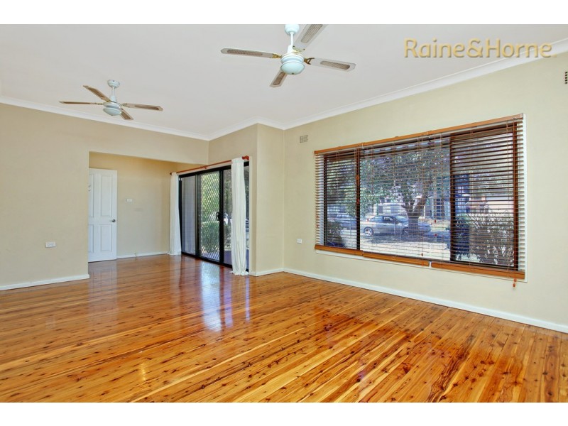 21 Cutler Avenue, St Marys NSW 2760