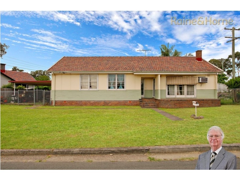 26 Commonwealth Crescent, North St Marys NSW 2760