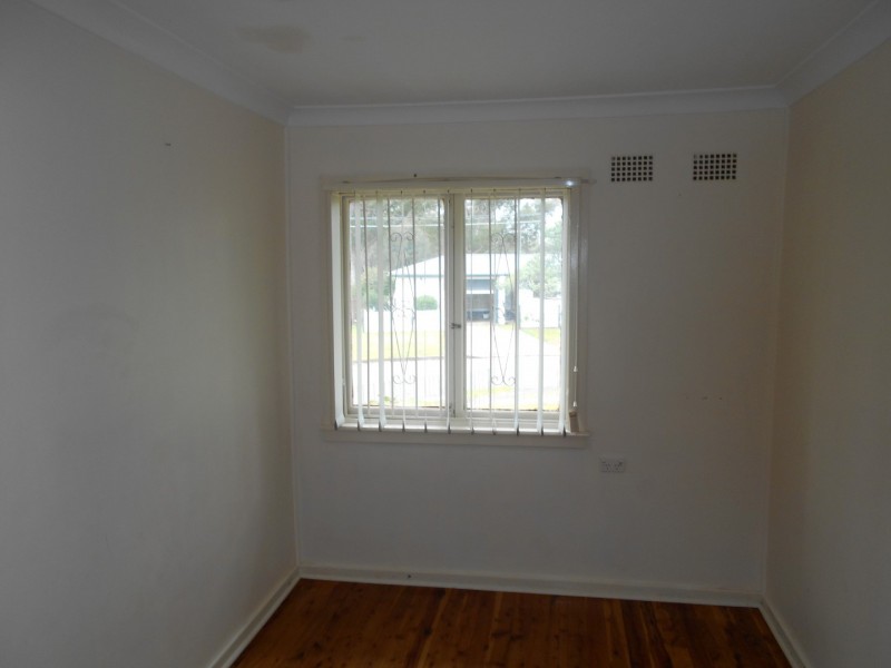 9 Parkes Crescent, Blackett NSW 2770