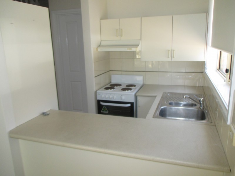 1/2 Wattle Avenue, North St Marys NSW 2760