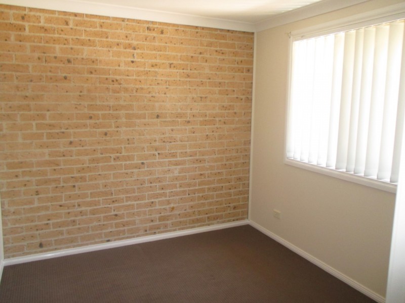 1/2 Wattle Avenue, North St Marys NSW 2760