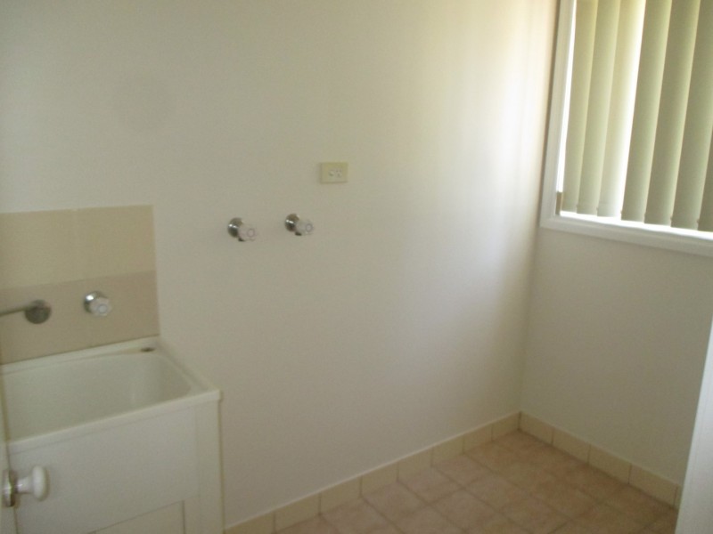 1/2 Wattle Avenue, North St Marys NSW 2760