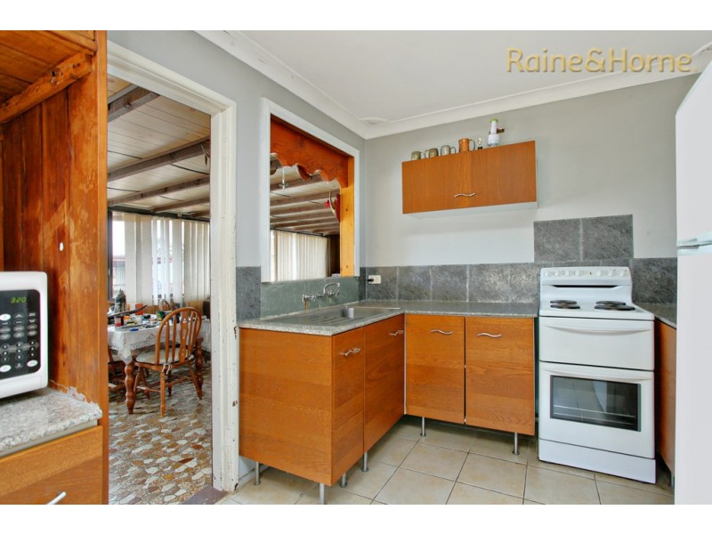 63 Canberra Street, Oxley Park NSW 2760