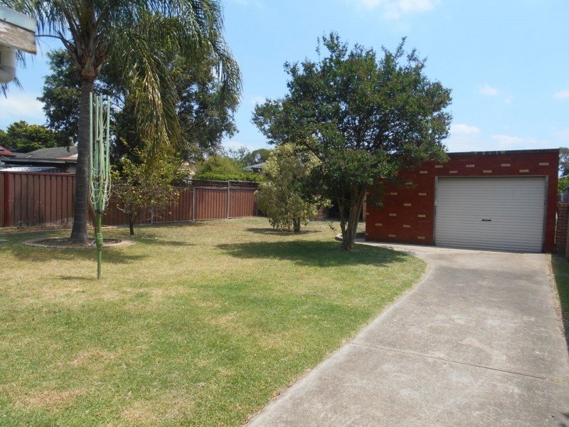 83 Maple Road, North St Marys NSW 2760
