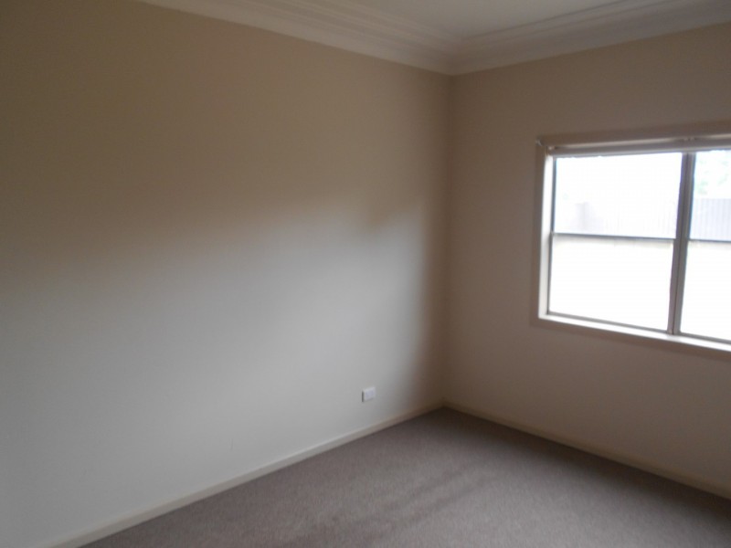 3 Moira Crescent, St Marys NSW 2760