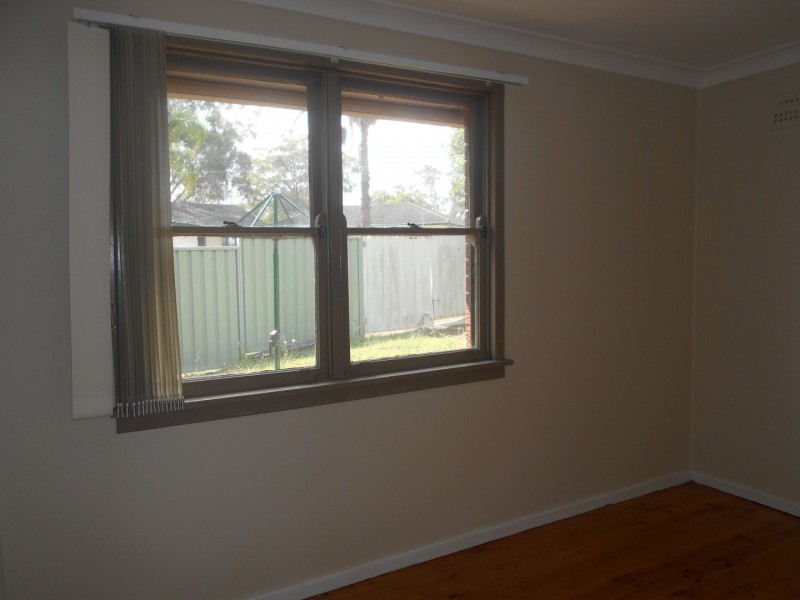 13 Kista Dan Avenue, Tregear NSW 2770