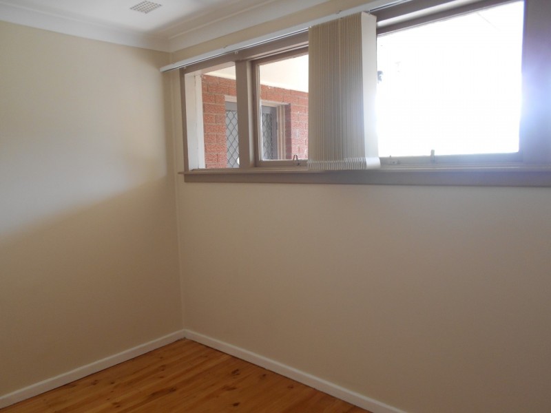 13 Kista Dan Avenue, Tregear NSW 2770