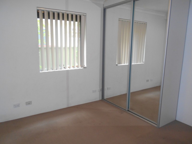 1/13-17 Regentville Road, Jamisontown NSW 2750