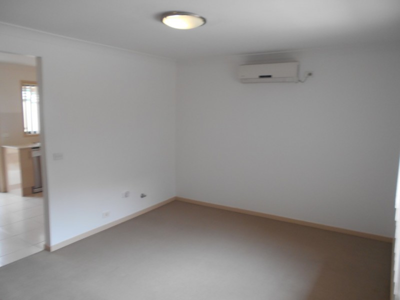 8/68-70 Brisbane Street, Oxley Park NSW 2760