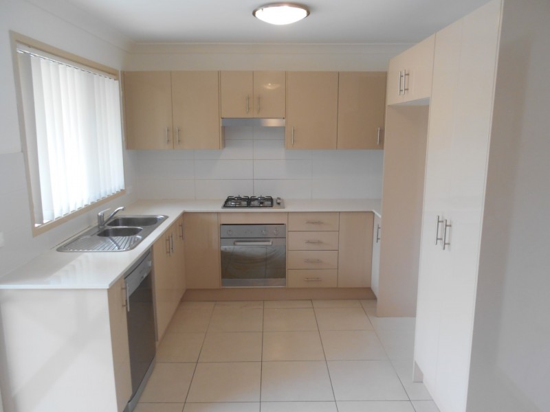 8/68-70 Brisbane Street, Oxley Park NSW 2760