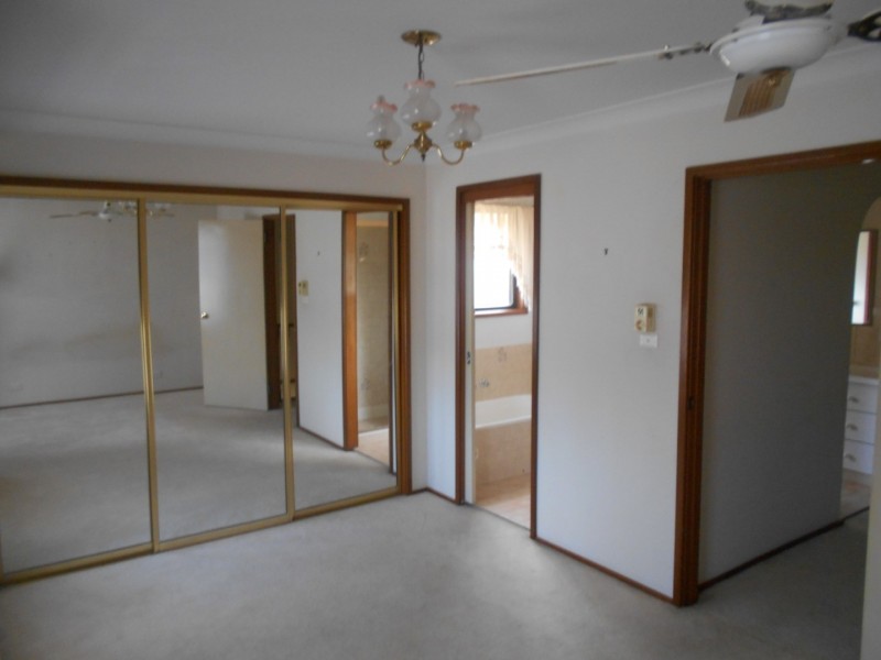 4/6 Judith Close, Werrington NSW 2747