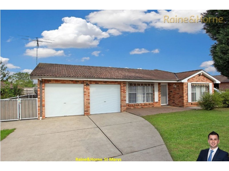 14 COOK PARADE, St Clair NSW 2759