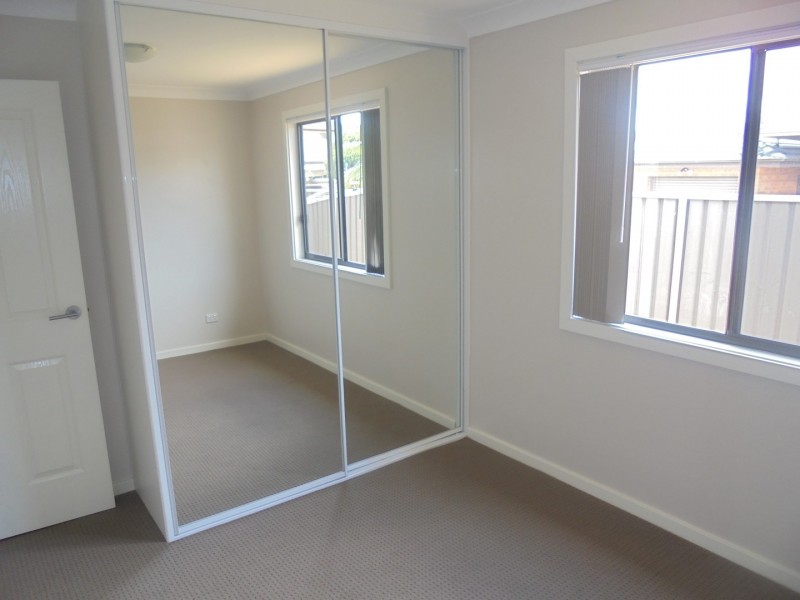 5A Caines Crescent, St Marys NSW 2760