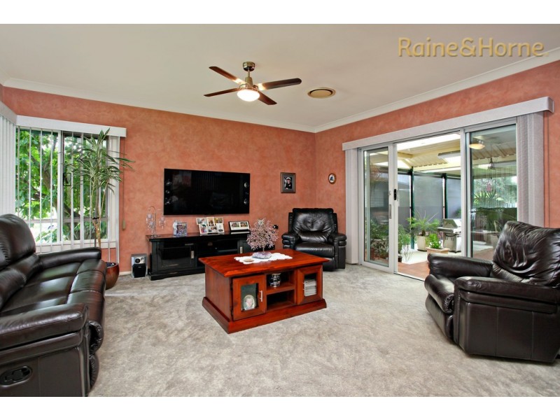 18 WILLIAM STREET, St Marys NSW 2760