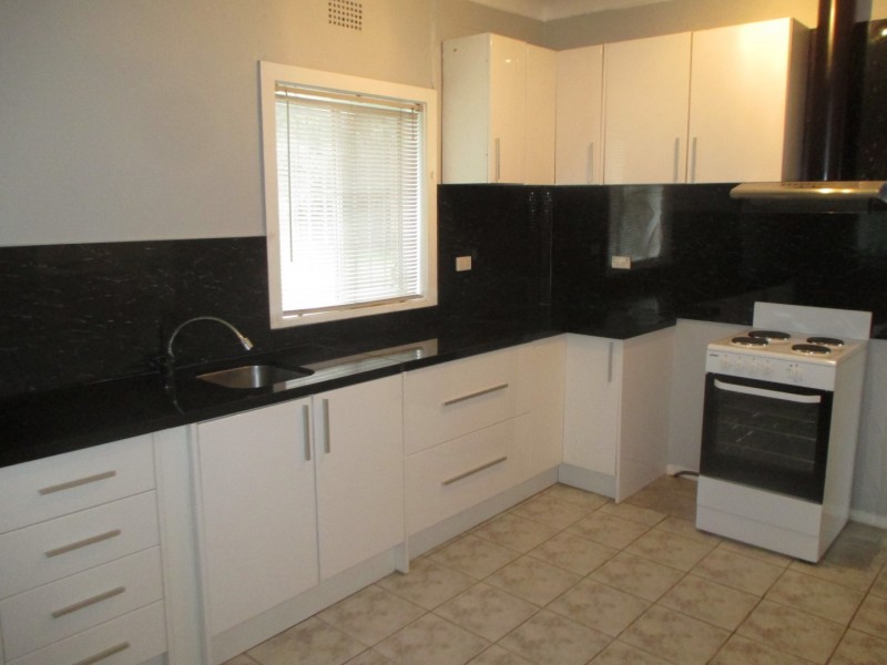 23 Hobart Street, Oxley Park NSW 2760