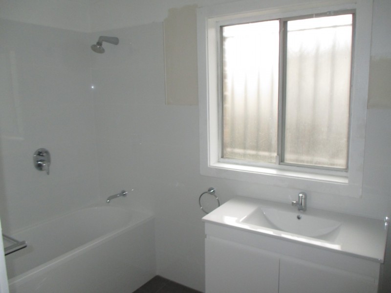 23 Hobart Street, Oxley Park NSW 2760