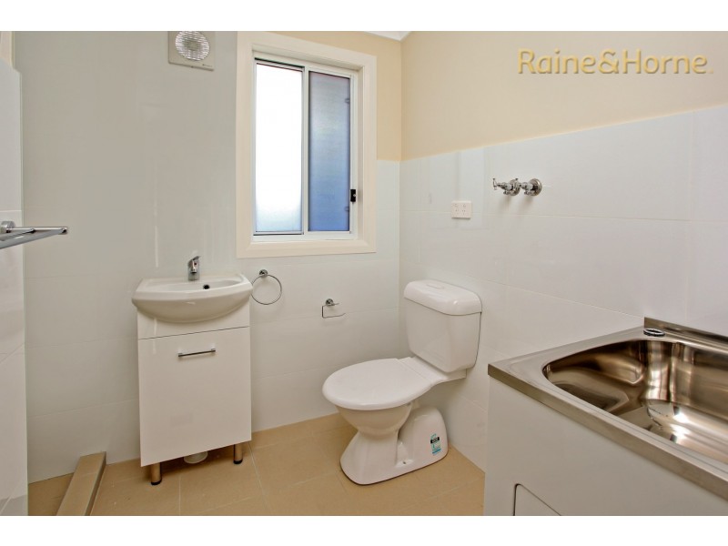 61A Marquesa Crescent, Lethbridge Park NSW 2770