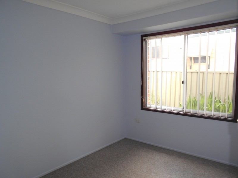 76 Cook Parade, St Clair NSW 2759