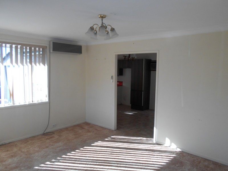 18 John Oxley Avenue, Werrington County NSW 2747