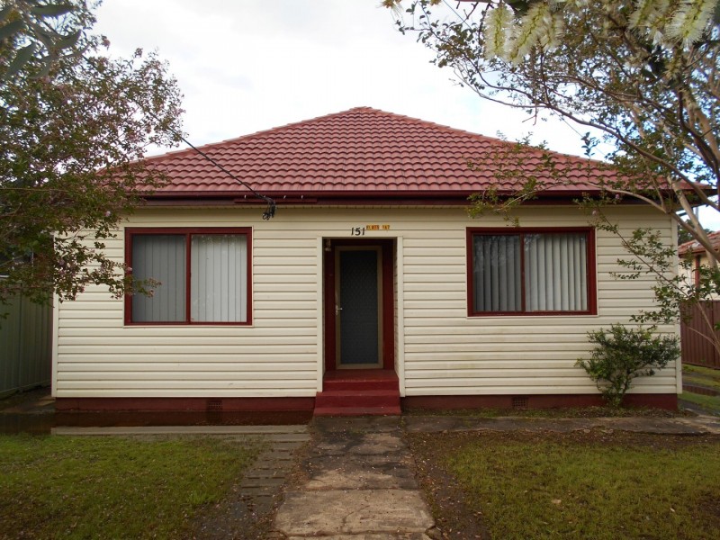 2/151 Canberra Street, St Marys NSW 2760