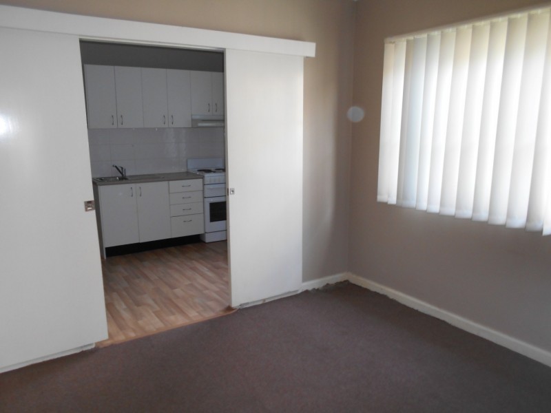 2/151 Canberra Street, St Marys NSW 2760