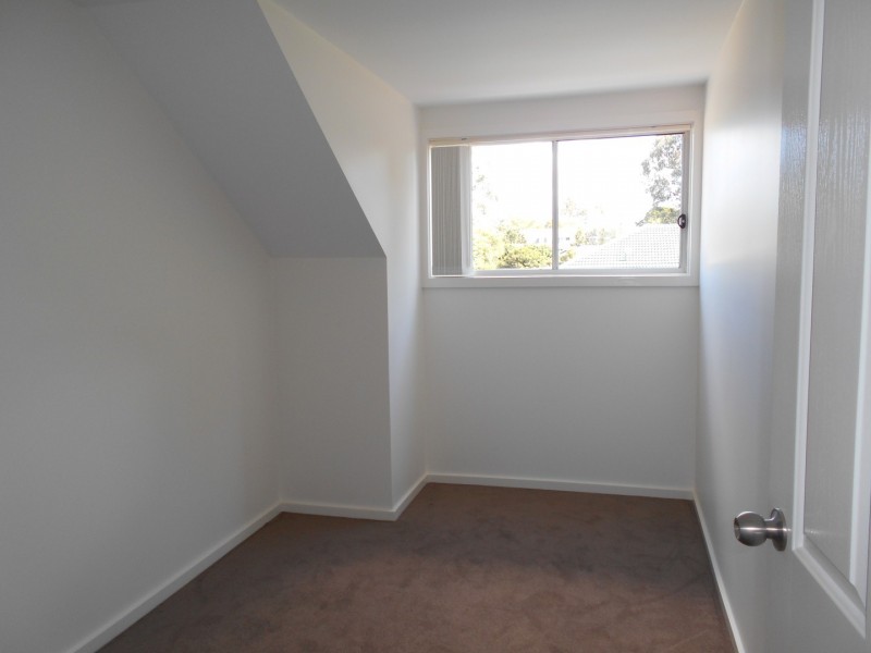 3/27 Hobart Street, Oxley Park NSW 2760